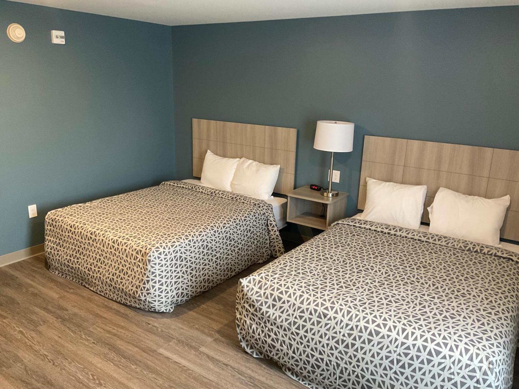Woodspring Airport Hotel