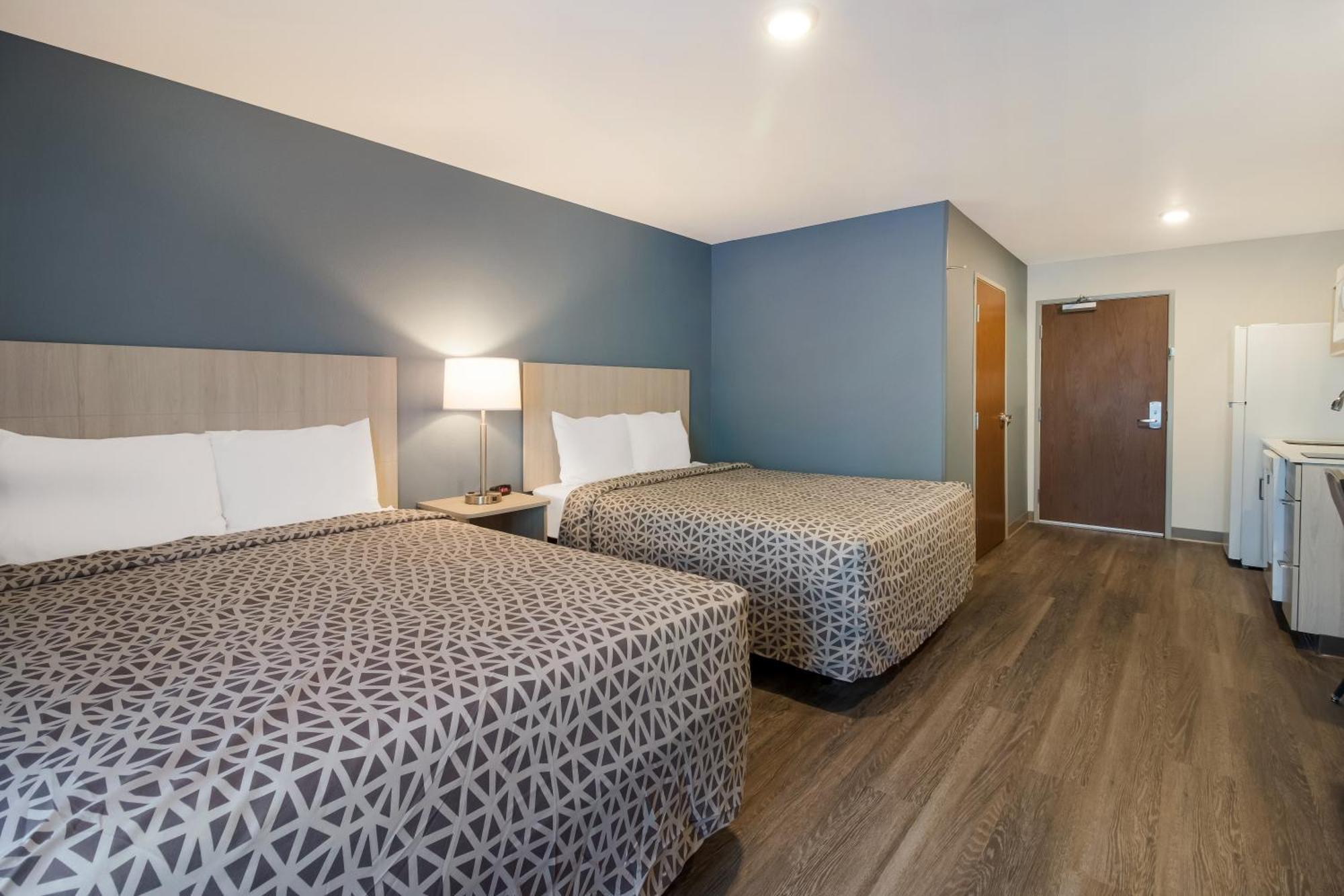 Woodspring Airport Hotel