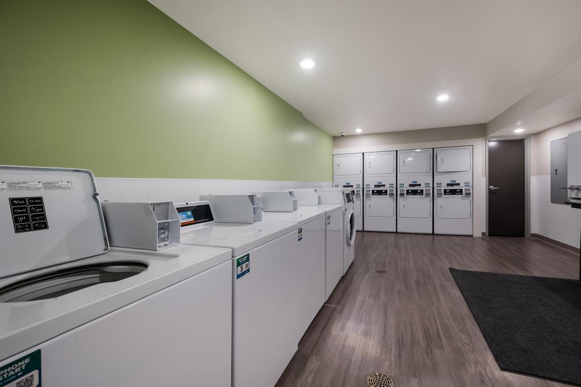 Woodspring Airport 3* Charlotte